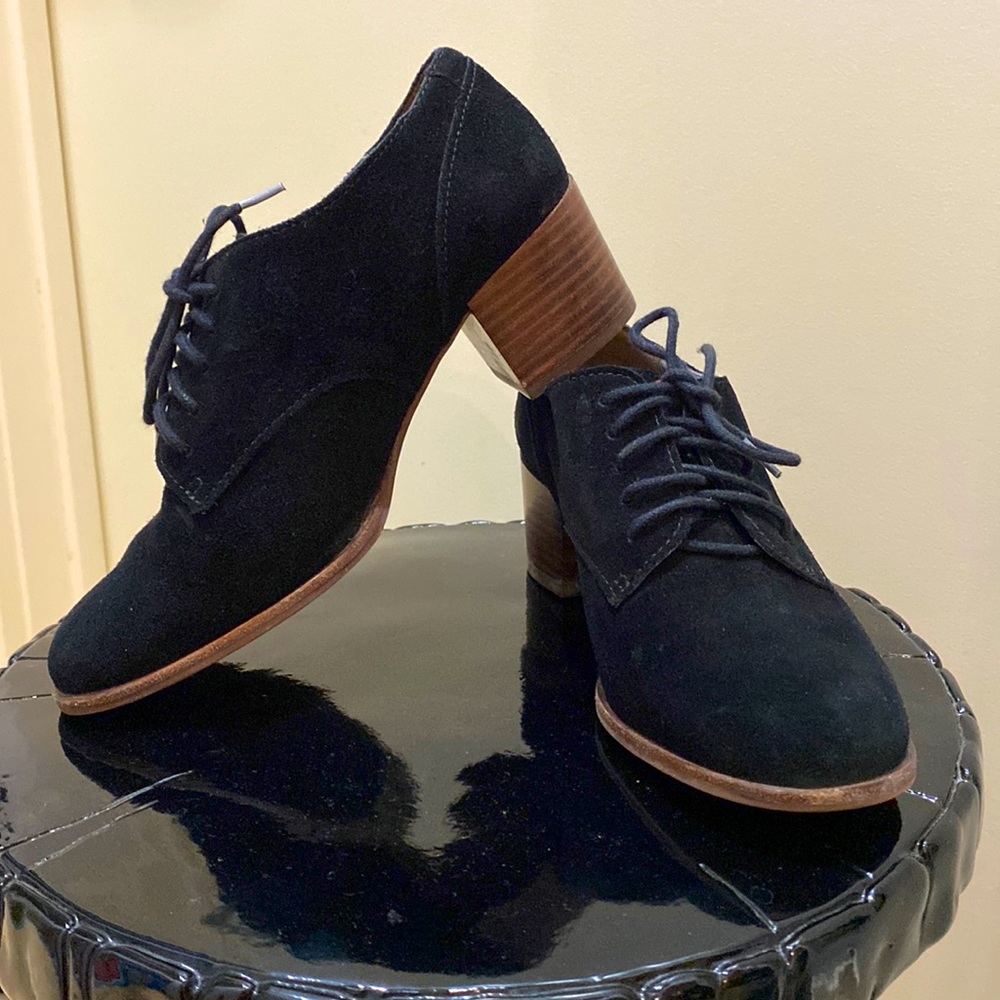 ED by Ellen Degeneres. Super cute block heel.